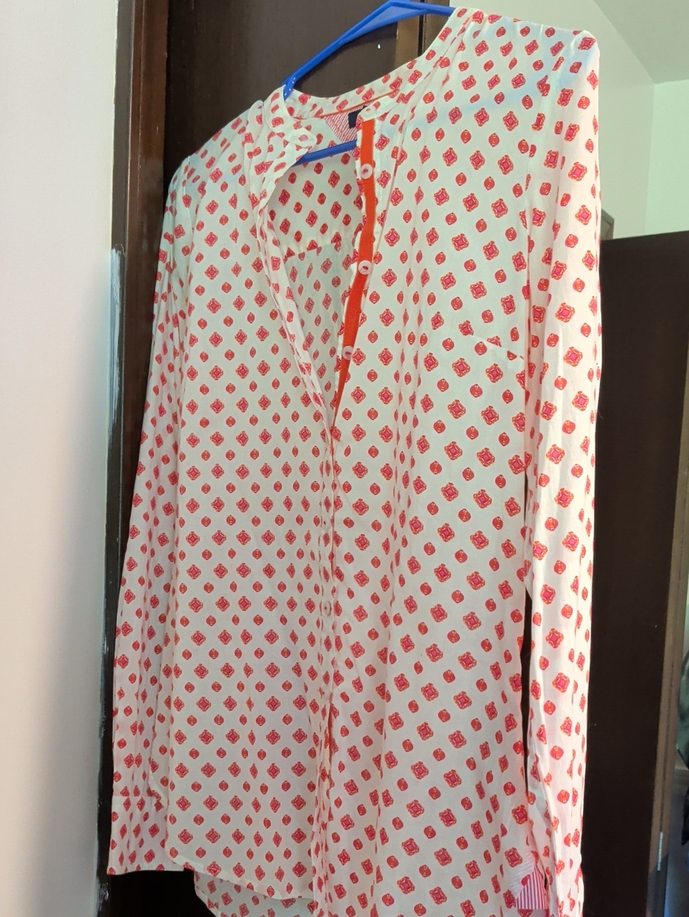 Tommy Hilfiger White Button-Down Shirt with Red Geometric Print